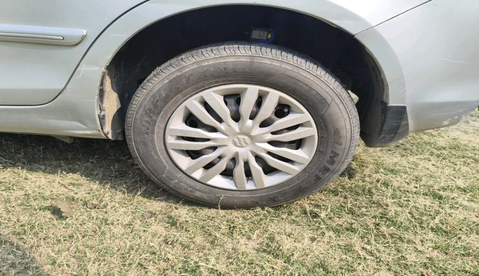 2016 Maruti Swift Dzire VDI, Diesel, Manual, 67,345 km, tyre