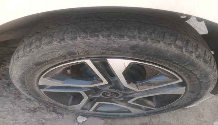 2019 Tata Tiago XZ PLUS PETROL, Petrol, Manual, 54,763 km, tyre