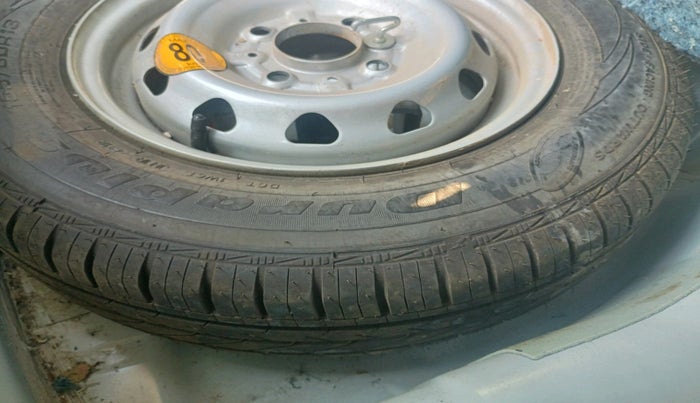 2018 Tata Tiago XZ PETROL, Petrol, Manual, 66,654 km, tyre