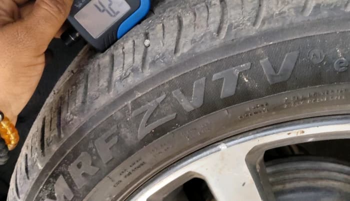 2021 Tata ALTROZ XZ PETROL, Petrol, Manual, 59,559 km, tyre