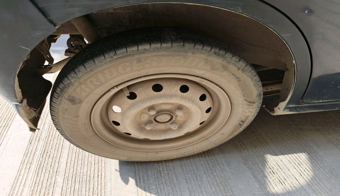 2012 Maruti Wagon R 1.0 LXI, Petrol, Manual, 99,132 km, tyre