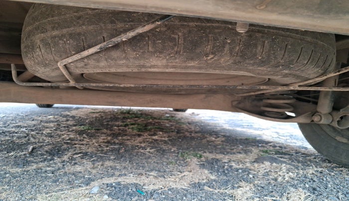 2020 Renault TRIBER RXL MT, Petrol, Manual, 66,747 km, tyre