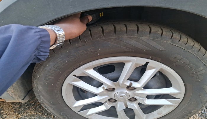 2020 Renault TRIBER RXL MT, Petrol, Manual, 66,747 km, tyre