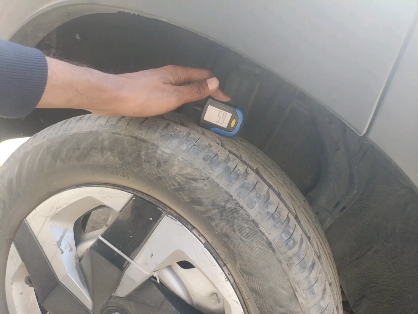 2021 Nissan MAGNITE XE, Petrol, Manual, 30,500 km, tyre