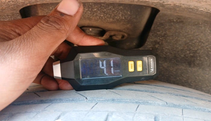 2020 MG HECTOR PLUS SHARP 2.0 DIESEL TURBO MT 6-STR, Diesel, Manual, 22,883 km, tyre