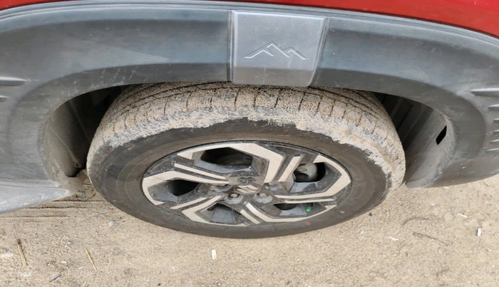 2023 Maruti BREZZA ZXI + SMART HYBRID DUAL TONE, Petrol, Manual, 60,433 km, tyre