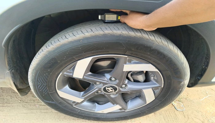 2021 Hyundai VENUE SX PLUS 1.0 TURBO DCT, Petrol, Automatic, 58,869 km, tyre