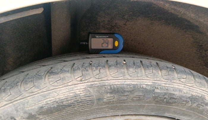 2015 Ford Ecosport TITANIUM 1.5L PETROL AT, Petrol, Automatic, 1,10,131 km, tyre