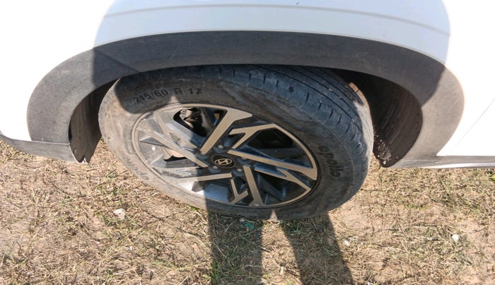 2024 Hyundai Creta SX TECH 1.5 PETROL DUAL TONE, Petrol, Manual, 36,597 km, tyre