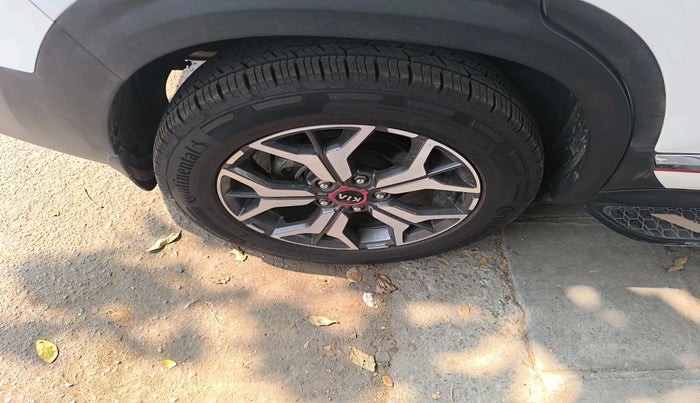 2019 KIA SELTOS GTX PLUS AT 1.5 DIESEL, Diesel, Automatic, 67,148 km, tyre