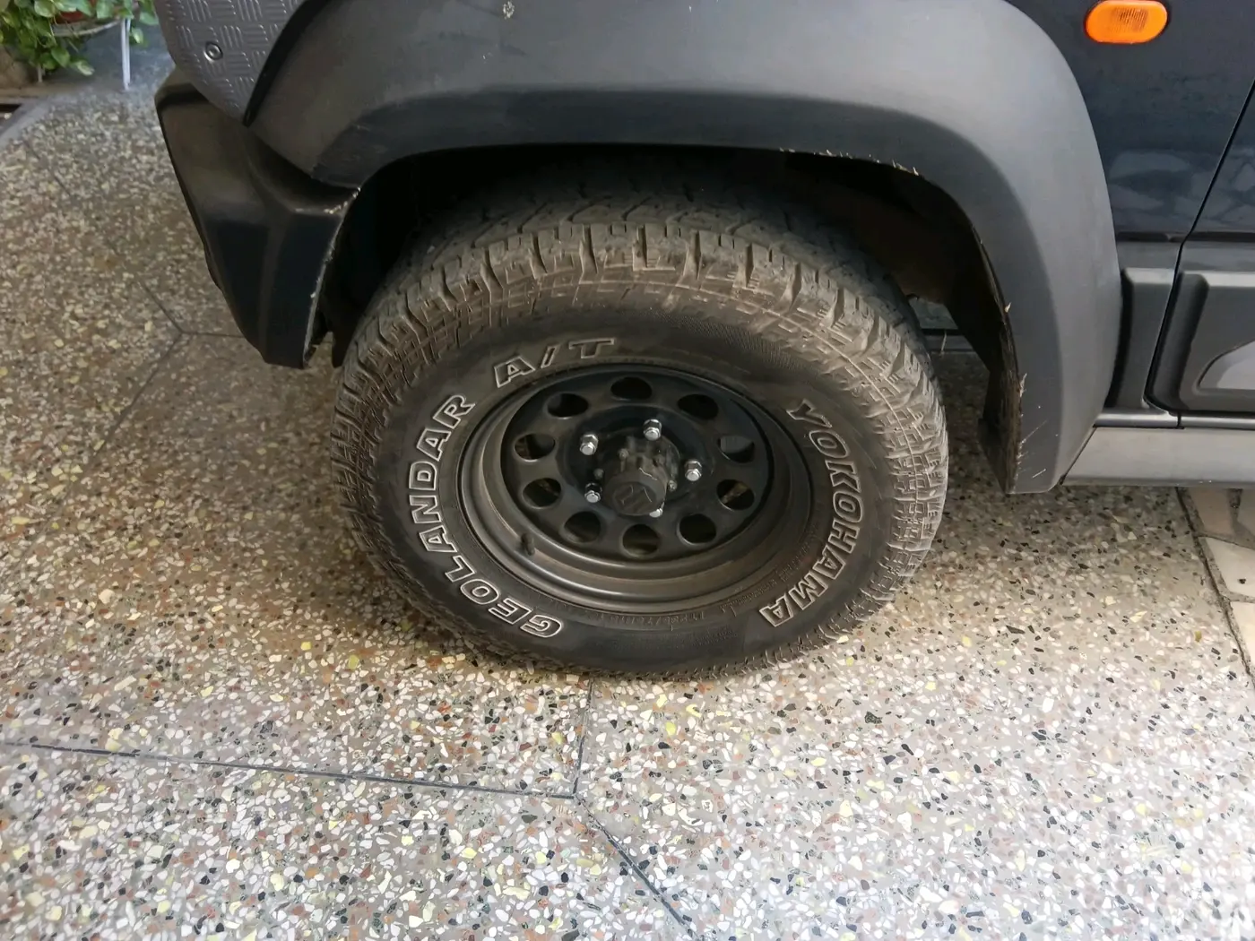 2023 Maruti JIMNY ZETA ALL GRIP PRO AT, Petrol, Automatic, 22,646 km, tyre