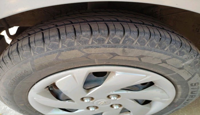 2020 Hyundai NEW SANTRO SPORTZ CNG, CNG, Manual, 67,366 km, tyre