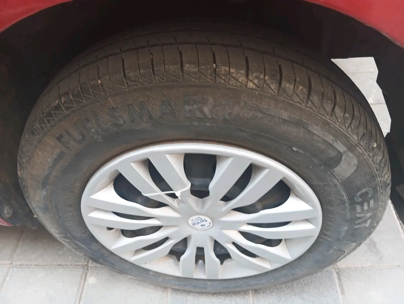 2007 Maruti Swift VXI 1.3, CNG, Manual, 92,310 km, tyre