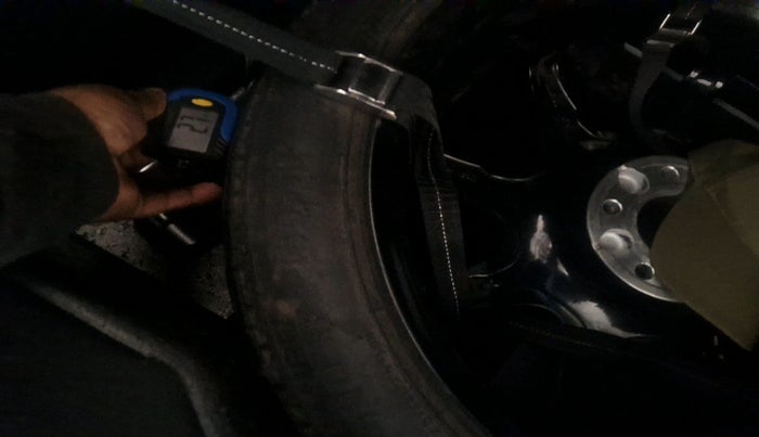 2020 Mercedes Benz E Class E 220 CDI AVANTGARDE, Diesel, Automatic, 71,300 km, tyre