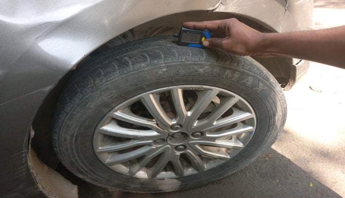 2017 Maruti Dzire ZDI AMT, Diesel, Automatic, 1,23,000 km, tyre