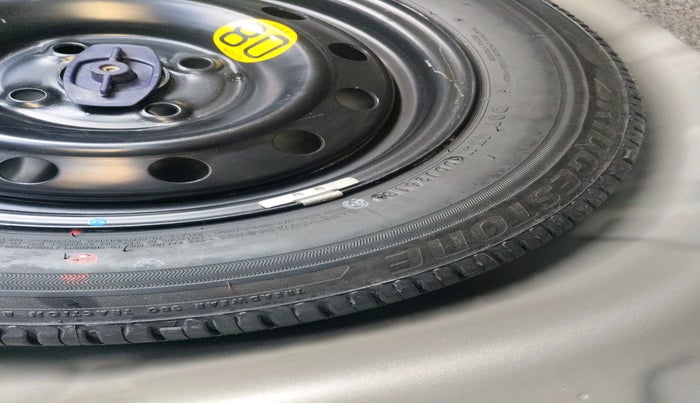 2018 Maruti Swift ZXI AMT, Petrol, Automatic, 20,340 km, tyre