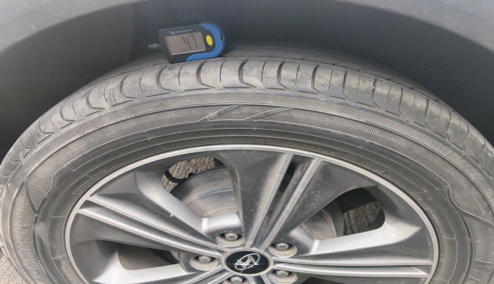 2017 Hyundai Creta SX PLUS AT 1.6 DIESEL, Diesel, Automatic, 1,09,693 km, tyre