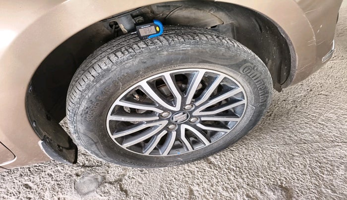 2017 Maruti Dzire ZXI PLUS AMT, Petrol, Automatic, 86,931 km, tyre