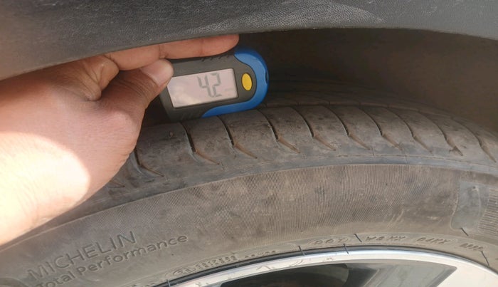 2019 Hyundai Creta SX AT 1.6 PETROL, Petrol, Automatic, 64,793 km, tyre