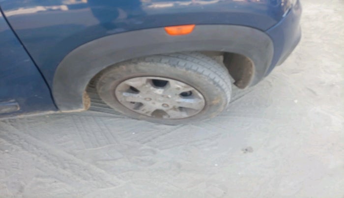 2018 Renault Kwid CLIMBER 1.0, Petrol, Manual, 1,17,760 km, tyre