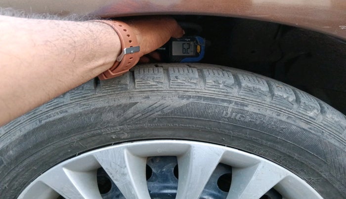 2016 Maruti Ciaz VDI+ SHVS, Diesel, Manual, 1,29,903 km, tyre