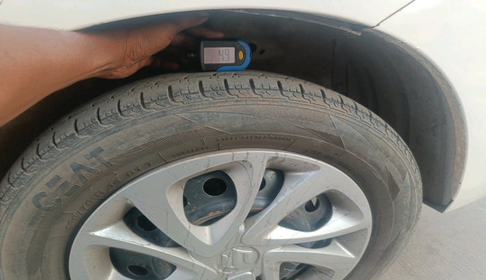 2017 Maruti Wagon R 1.0 VXI, CNG, Manual, 56,536 km, tyre