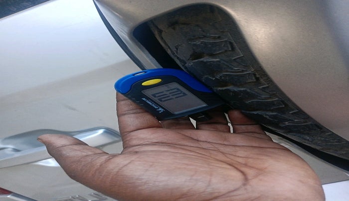 2016 Mahindra TUV300 T8, Diesel, Manual, 61,190 km, tyre