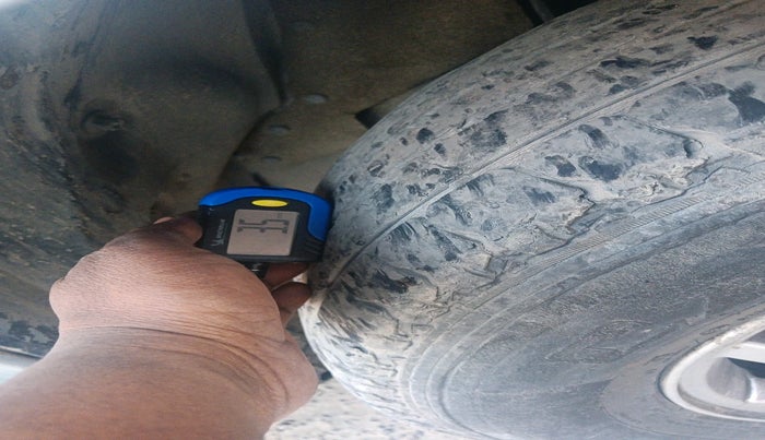 2016 Mahindra TUV300 T8, Diesel, Manual, 61,190 km, tyre