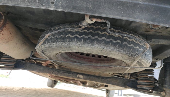 2022 Renault TRIBER RXL MT, Petrol, Manual, 3,62,562 km, tyre