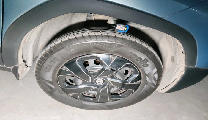 2022 Tata PUNCH ADVENTURE MT, Petrol, Manual, 25,264 km, tyre