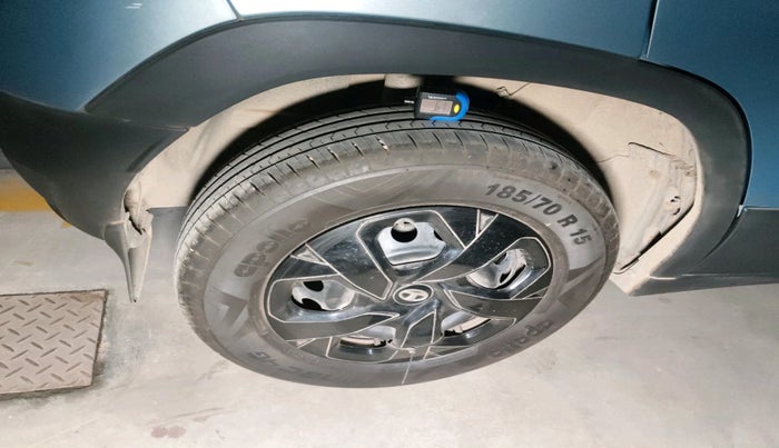 2022 Tata PUNCH ADVENTURE MT, Petrol, Manual, 25,264 km, tyre