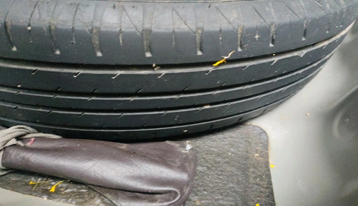 2015 Honda City 1.5L I-VTEC VX, Petrol, Manual, 79,708 km, tyre