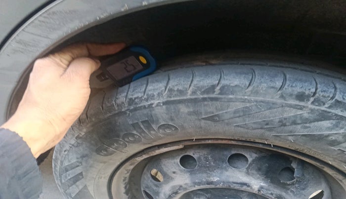 2012 Maruti Wagon R 1.0 LXI CNG, CNG, Manual, 77,513 km, tyre