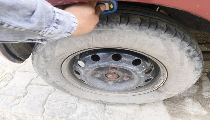 2011 Maruti A Star VXI, CNG, Manual, 1,11,543 km, tyre