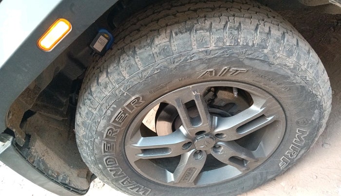 2023 Mahindra Thar LX D HT 2WD MT, Diesel, Manual, 37,396 km, tyre