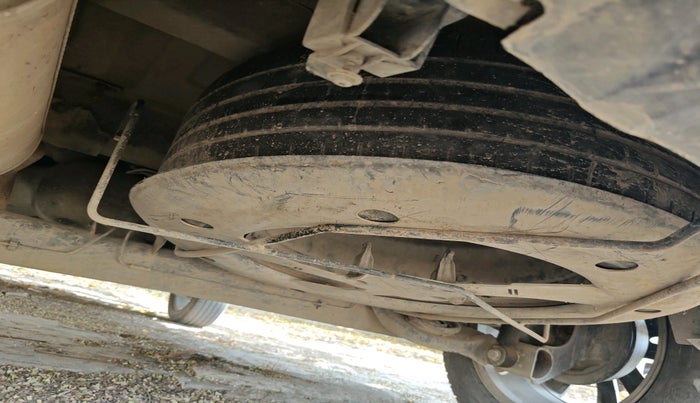 2019 Nissan Kicks XV 1.5, Petrol, Manual, 1,35,036 km, tyre