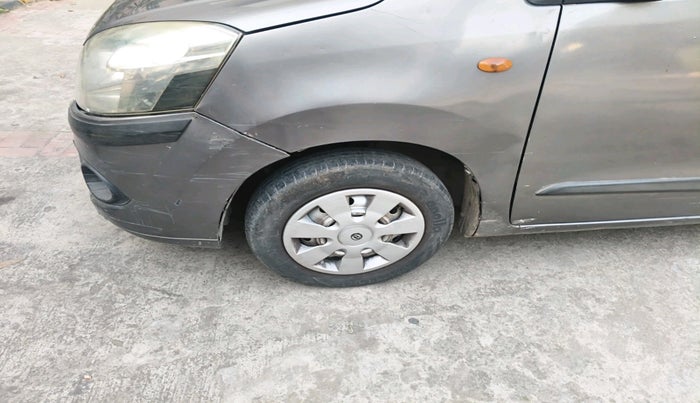 2012 Maruti Wagon R 1.0 LXI CNG, CNG, Manual, 1,67,467 km, tyre