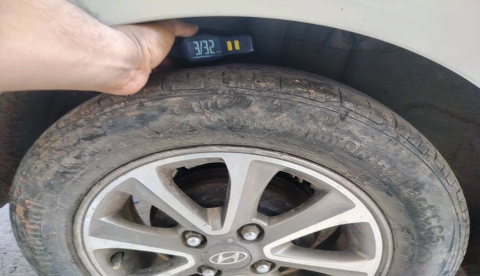 2014 Hyundai Grand i10 ASTA (O) 1.2 KAPPA VTVT, Petrol, Manual, 70,213 km, tyre