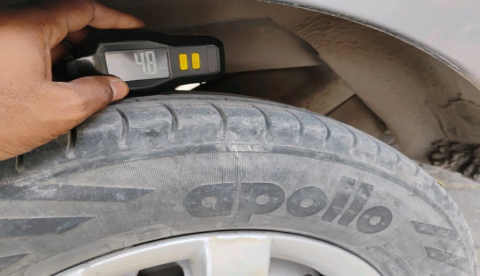 2013 Hyundai Eon ERA + LPG, Petrol, Manual, 91,428 km, tyre