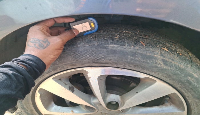 2015 Hyundai Elite i20 ASTA 1.4 CRDI, Diesel, Manual, 95,334 km, tyre