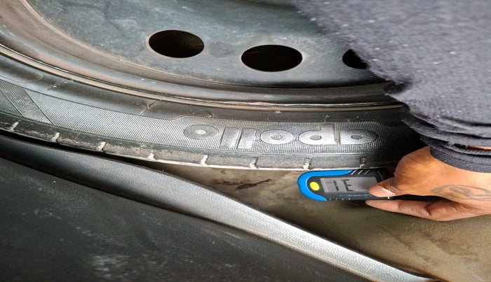 2015 Hyundai Elite i20 ASTA 1.4 CRDI, Diesel, Manual, 95,334 km, tyre