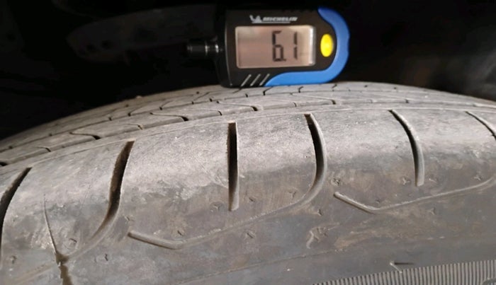 2025 KIA SELTOS HTE (O)1.5 Diesel MT, Diesel, Manual, 8,683 km, tyre