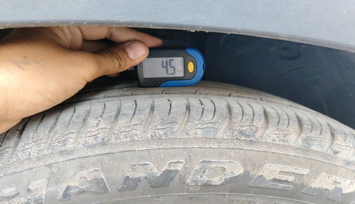 2021 KIA SONET HTK PLUS 1.0 IMT, Petrol, Manual, 22,440 km, tyre