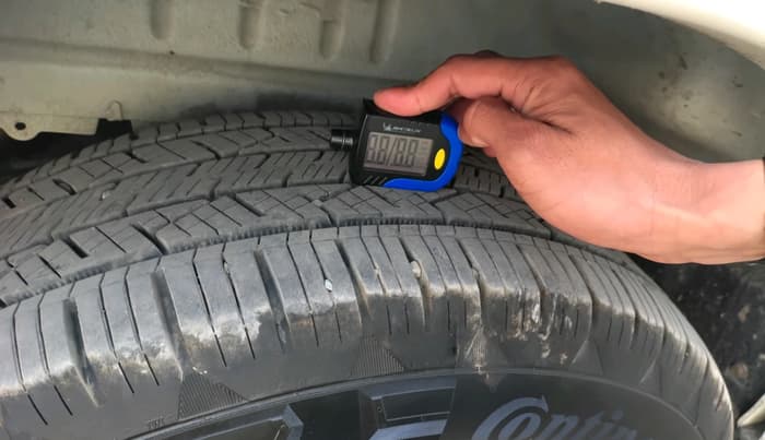 2018 Mahindra Scorpio S11 2WD, Diesel, Manual, 94,408 km, tyre