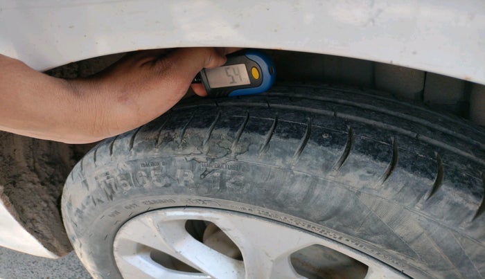 2016 Ford Figo Aspire TITANIUM1.5 DIESEL, Diesel, Manual, 1,91,610 km, tyre