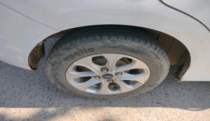 2016 Ford Figo Aspire TITANIUM1.5 DIESEL, Diesel, Manual, 1,91,610 km, tyre