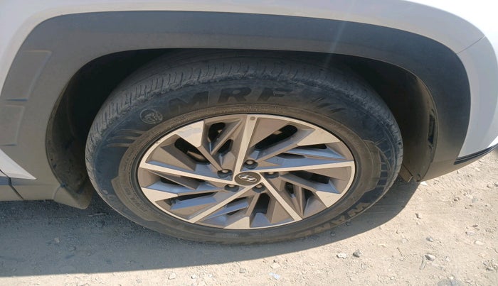 2023 Hyundai Tucson SIGNATURE 2.0 AT DIESEL, Diesel, Automatic, 40,665 km, tyre