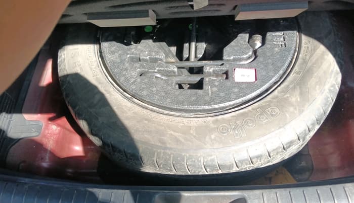 2016 Hyundai Creta SX PLUS AT 1.6 DIESEL, Diesel, Automatic, 79,835 km, tyre