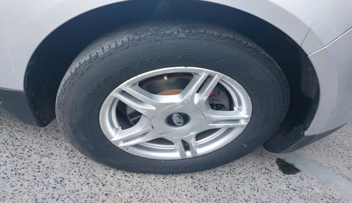 2019 Mahindra MARAZZO M6 8 STR, Diesel, Manual, 1,33,987 km, tyre