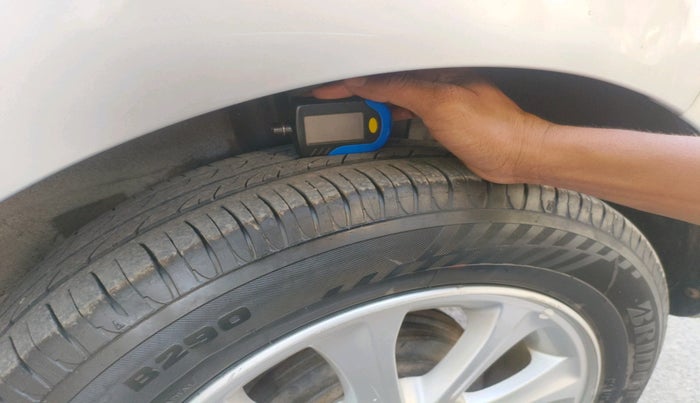 2014 Hyundai Grand i10 ASTA AT 1.2 KAPPA VTVT, Petrol, Automatic, 85,735 km, tyre